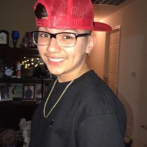 Meet your Posher, Zachary